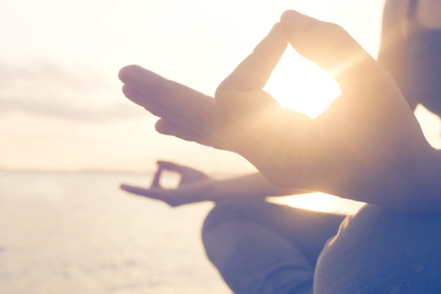 AdobeStock 129410958 640x427 - Yoga exercises seafront